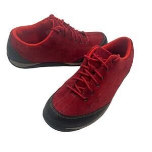 L.L.Bean Beansport Red Suede Athletic Walking Shoe Sneaker Size 7.5